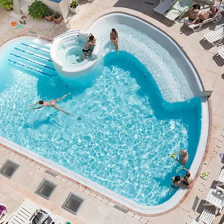 Astro Hotel 4*