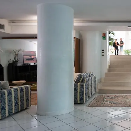 Astro Hotel